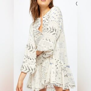 FREE PEOPLE - worn once - Tunic